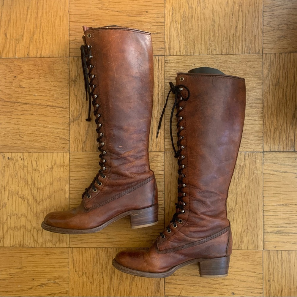 Vintage 1970’s black label frye lace up campus boots